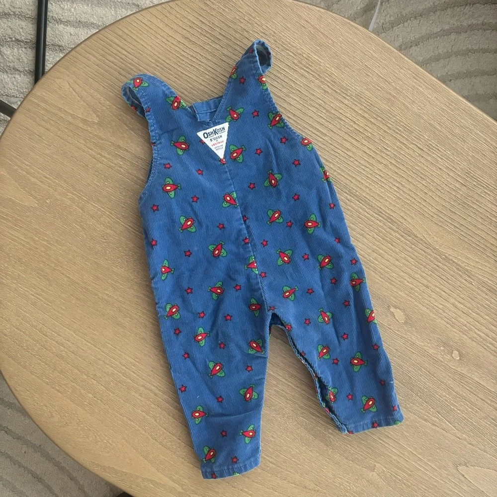 OshKosh B'gosh Kids Blue Overalls size 6/9 Months